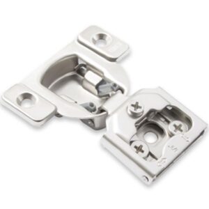 Self-closing compact hinge for face frame cabinets with 1/2 inch overlay